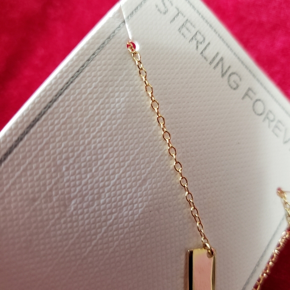 NEW Gold tone Sterling Forever 925 letter R necklace - Picture 3 of 5